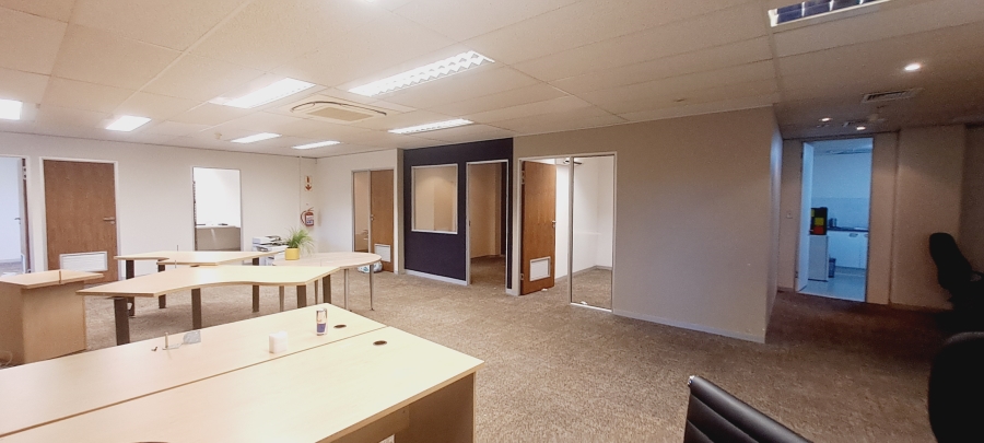 To Let commercial Property for Rent in Bo Oakdale Western Cape